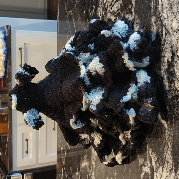 Doll Dress Vintage Handmade Layered/Tiered Crochet. Doll not included! - Picture 2 of 10